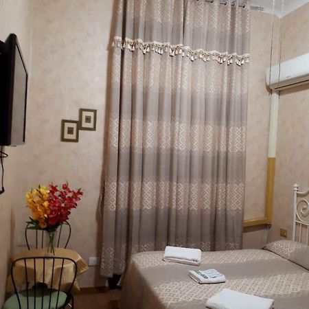 Botel Inn روما المظهر الخارجي الصورة