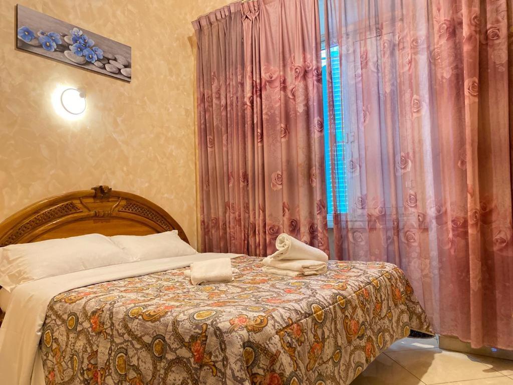 Botel Inn روما المظهر الخارجي الصورة