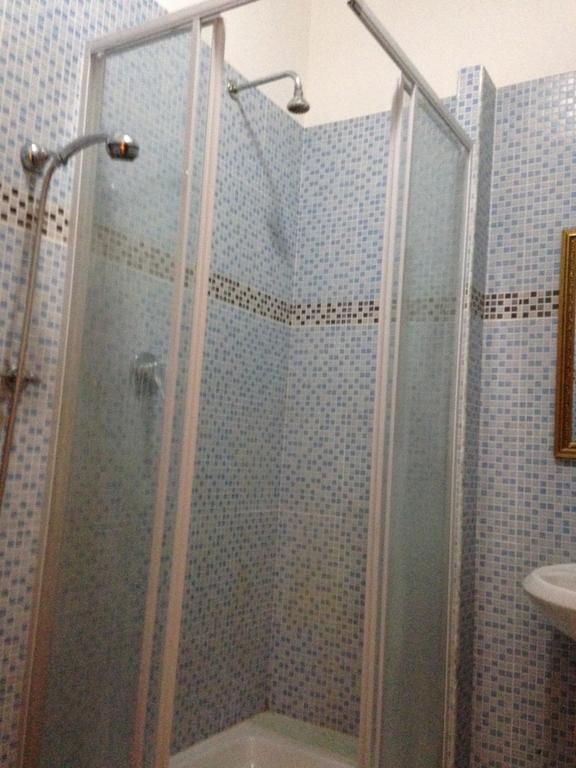 Botel Inn روما المظهر الخارجي الصورة