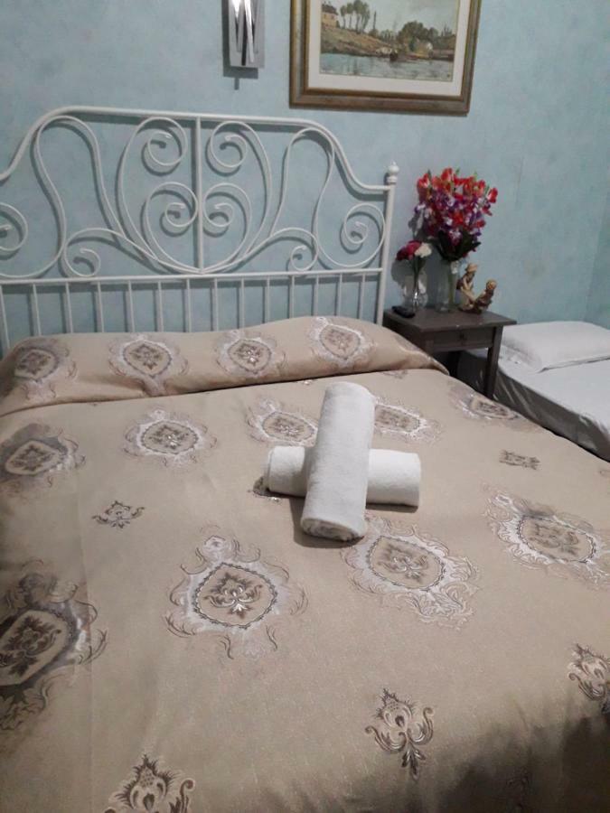 Botel Inn روما المظهر الخارجي الصورة