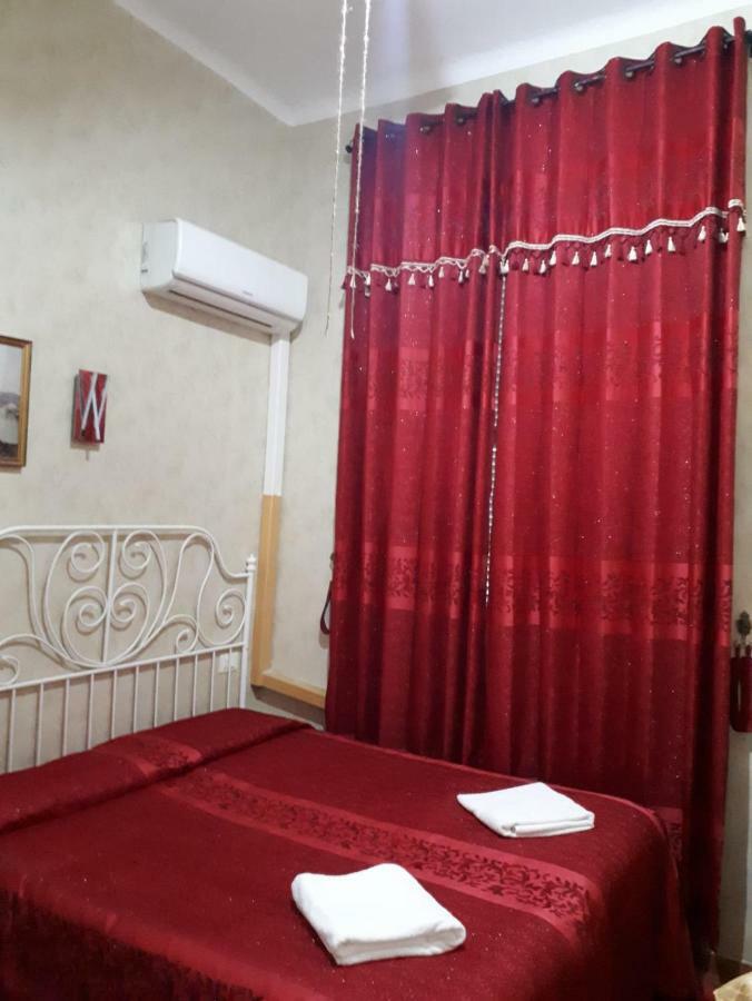 Botel Inn روما المظهر الخارجي الصورة